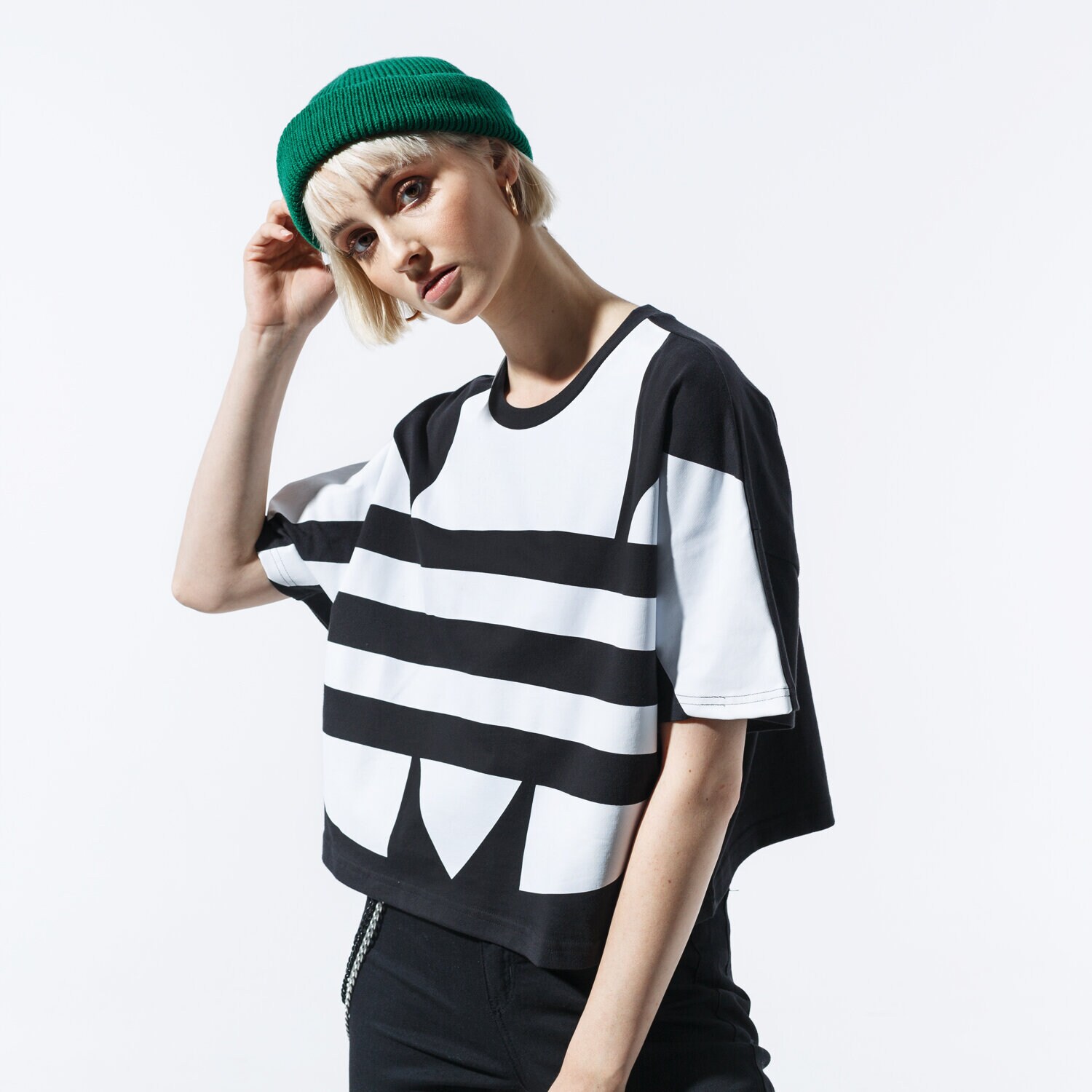 Koszulka, t-shirt damski ADIDAS T-SHIRT LRG LOGO TEE FM2562 CZARNY