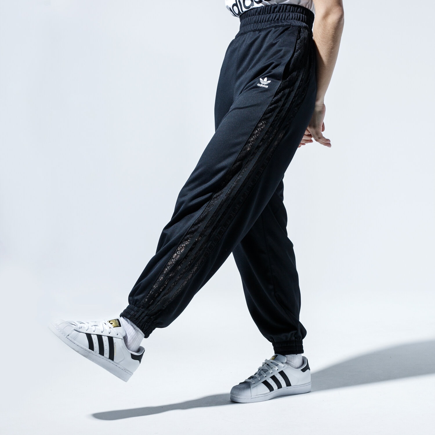 Spodnie sportowe damskie ADIDAS SPODNIE TRACKPANT FL4125 CZARNY