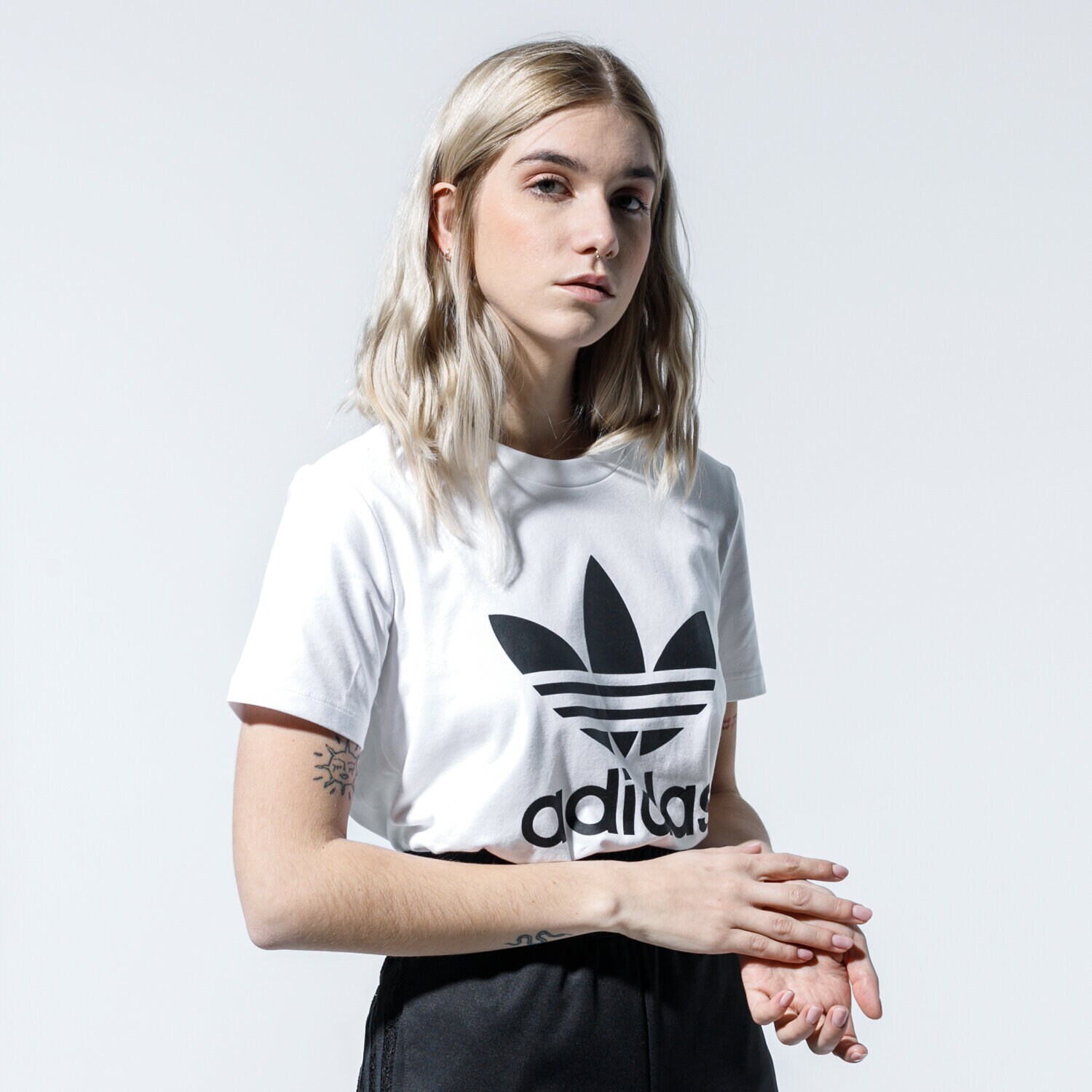 Koszulka, t-shirt damski ADIDAS T-SHIRT TREFOIL TEE FM3306 BIAŁY