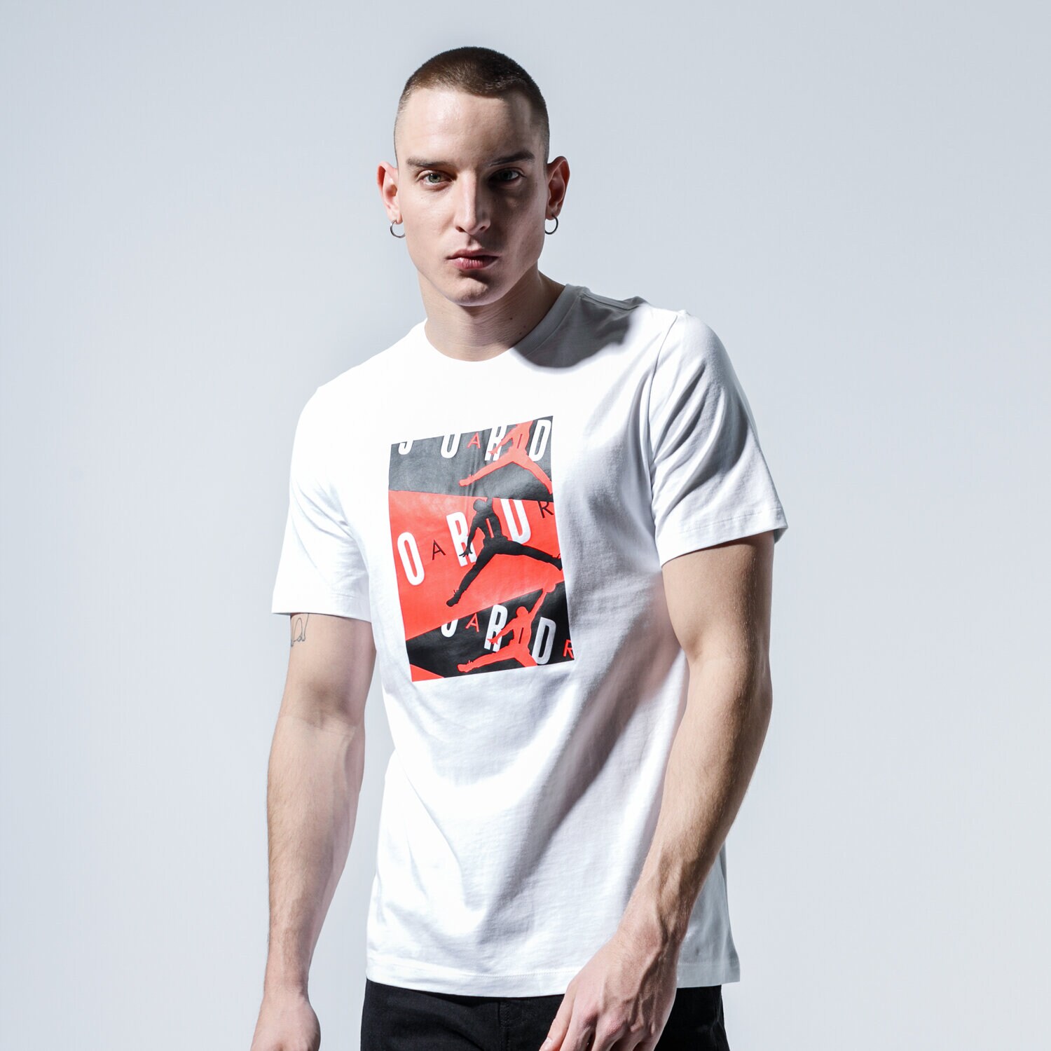 Koszulka, t-shirt sportowy męski JORDAN T-SHIRT M J AIR SS CREW CD5628-100 BIAŁY