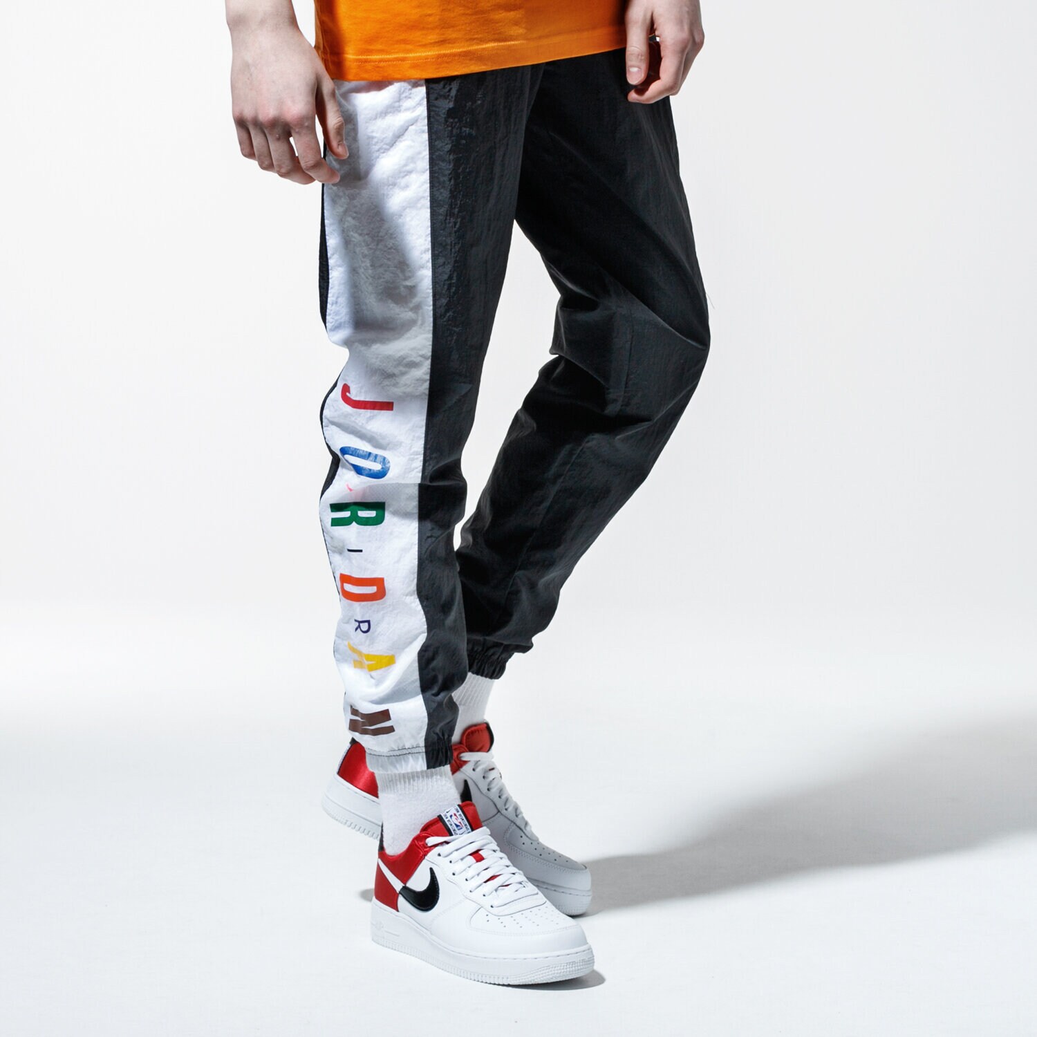 Spodnie sportowe męskie JORDAN SPODNIE M J SPRTDNA HBR WOVEN PANT CJ4867-010 CZARNY
