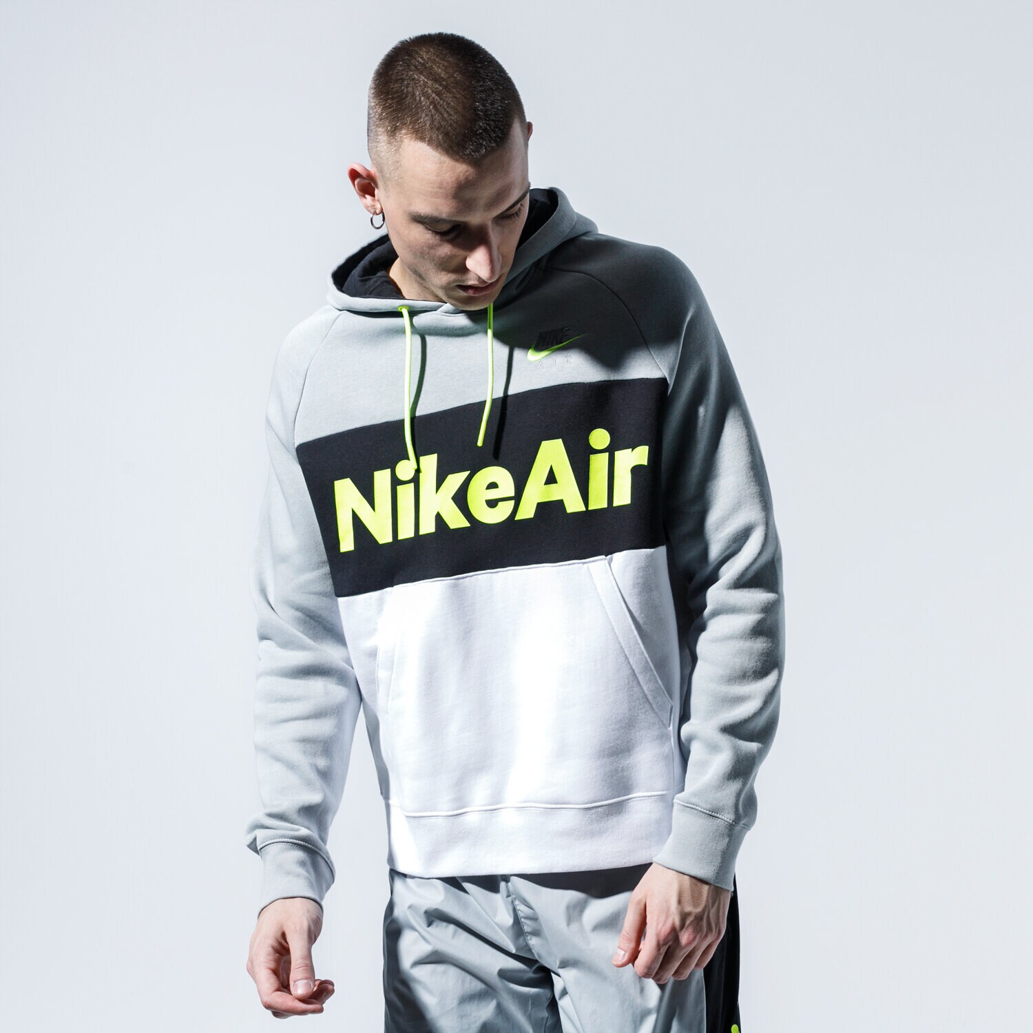 Bluza męska NIKE BLUZA Z KAPTUREM AIR CJ4824-077 SZARY