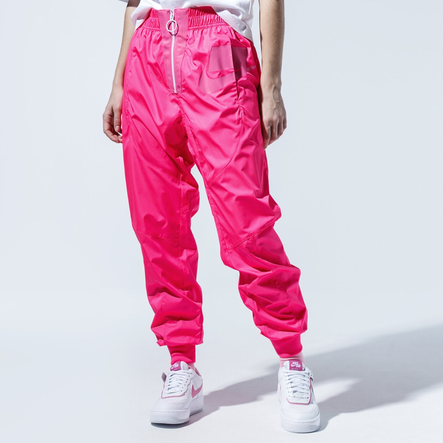 Spodnie sportowe damskie NIKE SPODNIE W NSW NSW PANT WVN CT0880-639 RÓŻOWY