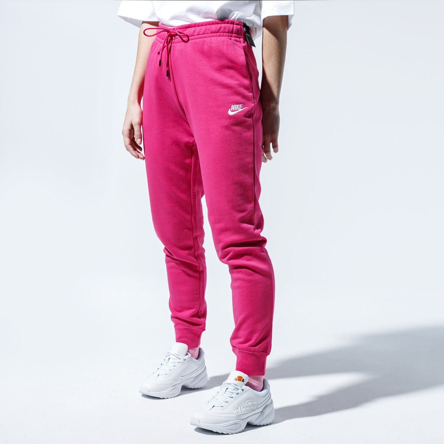 Spodnie sportowe damskie NIKE SPODNIE NIKE SPORTSWEAR ESSENTIAL BV4095-674 RÓŻOWY