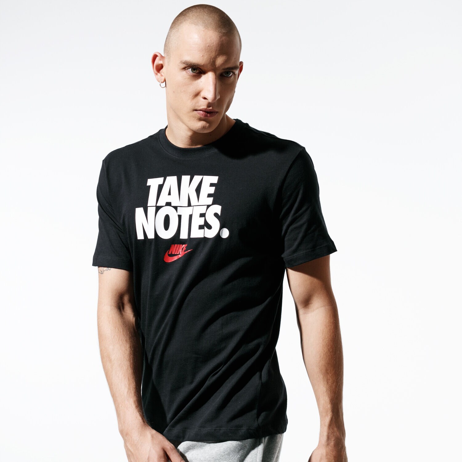Koszulka, t-shirt sportowy męski NIKE T-SHIRT SS M NSW SS TEE BTS 2 BV7532-010 CZARNY