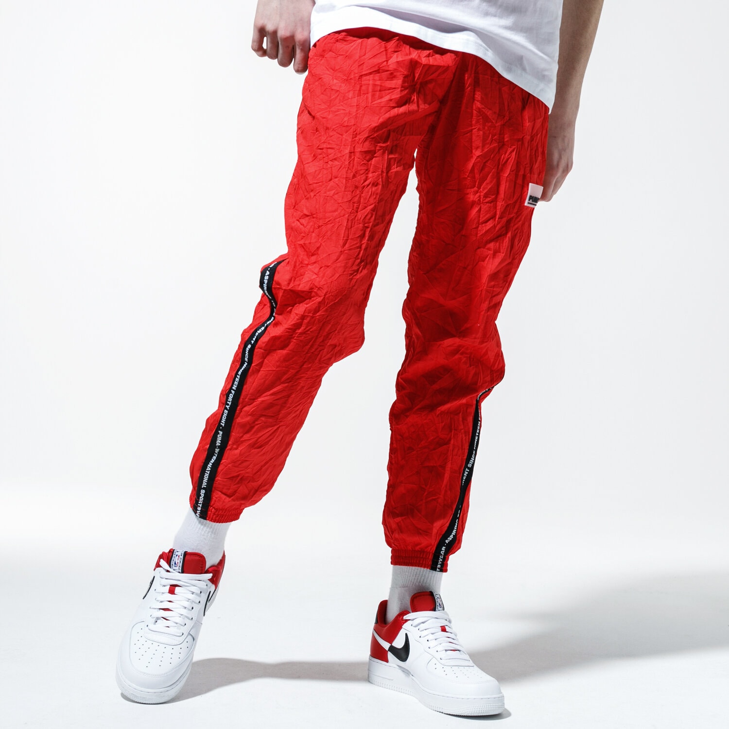 Spodnie sportowe męskie PUMA SPODNIE AVENIR WOVEN PANTS 59646111 CZERWONY