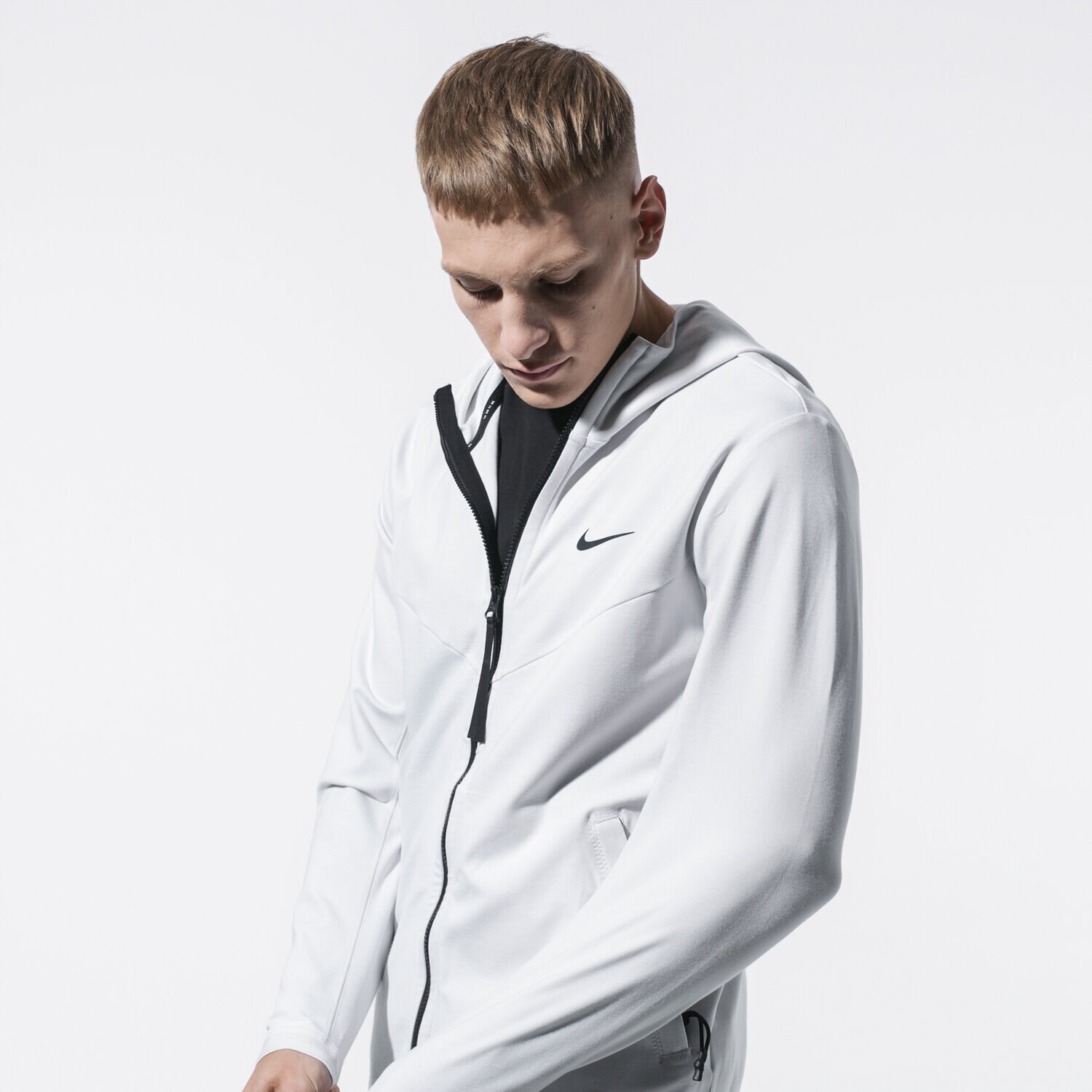 Bluza męska NIKE BLUZA M NSW TCH PCK JKT HD FZ KNIT BV4489-094 BEŻOWY