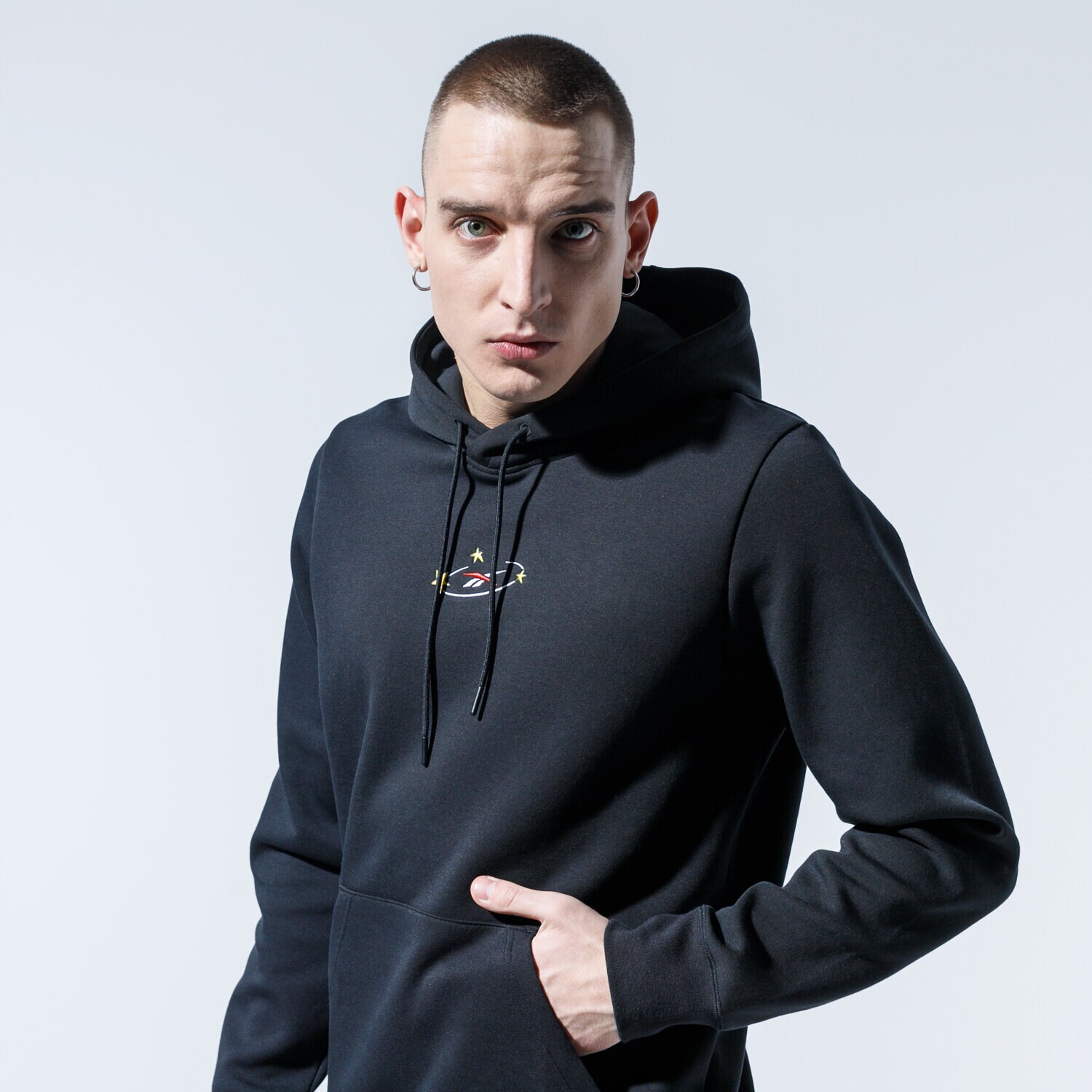 Bluza męska REEBOK BLUZA Z KAPTUREM TJ HOODY 1 GJ0473 CZARNY