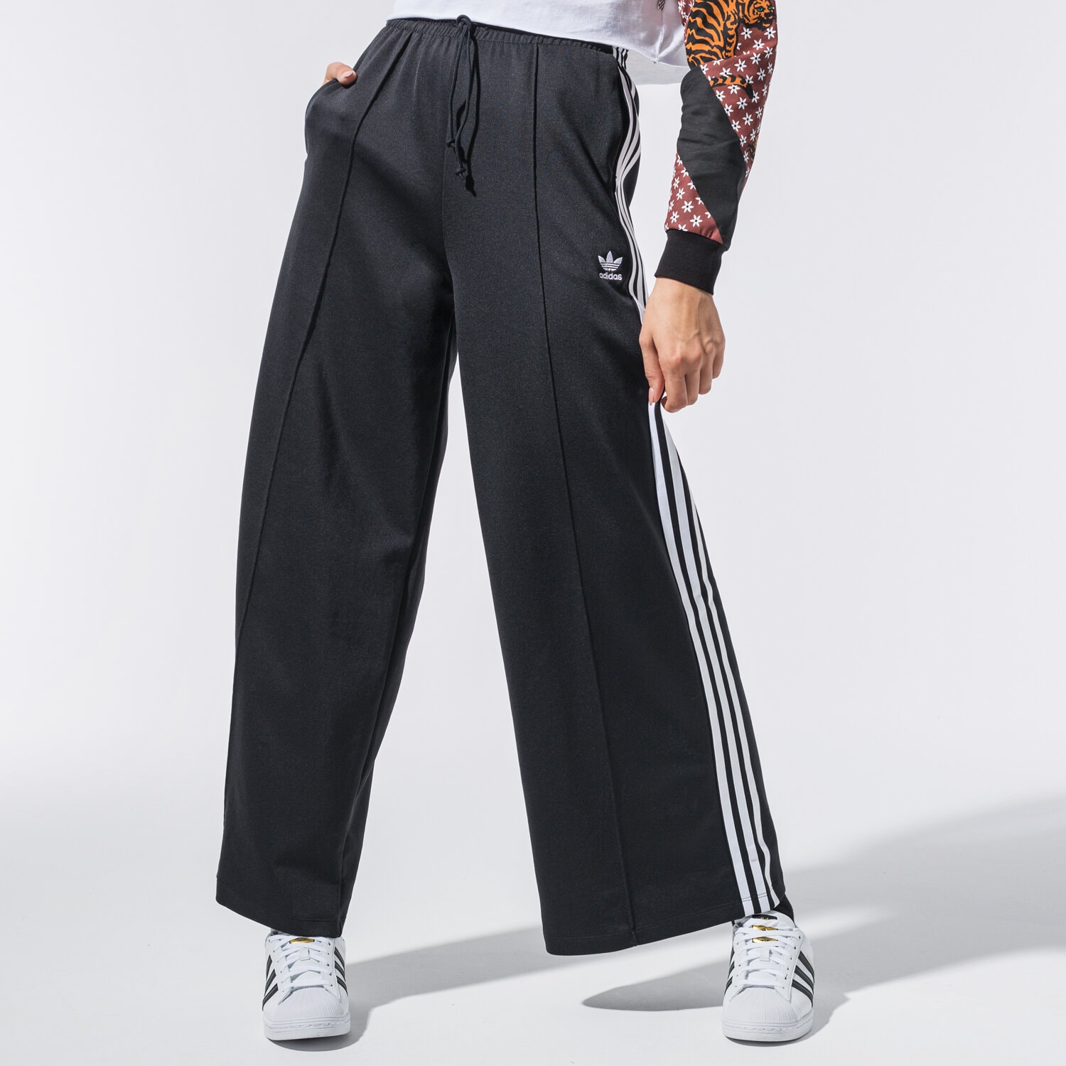 Spodnie sportowe damskie ADIDAS SPODNIE RELAXED PANT PB GD2273 CZARNY
