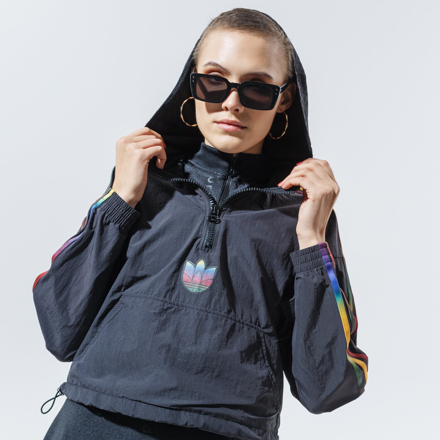 Bluza damska ADIDAS BLUZA Z KAPTUREM CROPPED HALFZIP GD2262 CZARNY