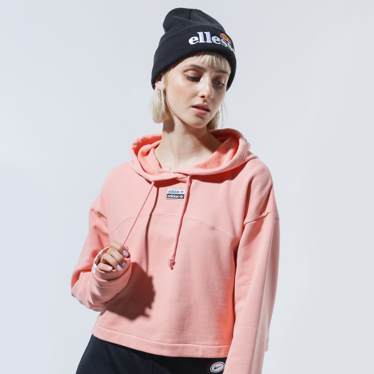 Bluza damska ADIDAS BLUZA Z KAPTUREM R.Y.V. CROPPED HOODIE GD3088 RÓŻOWY