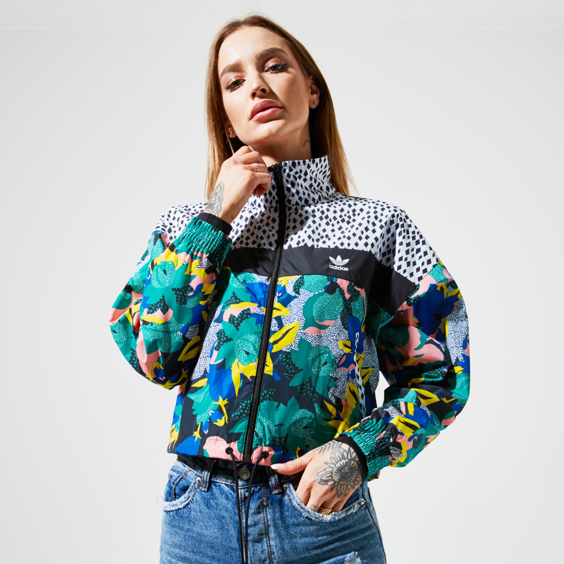 Kurtka zimowa damska ADIDAS KURTKA WINDBREAKER GC6848 MULTICOLOR