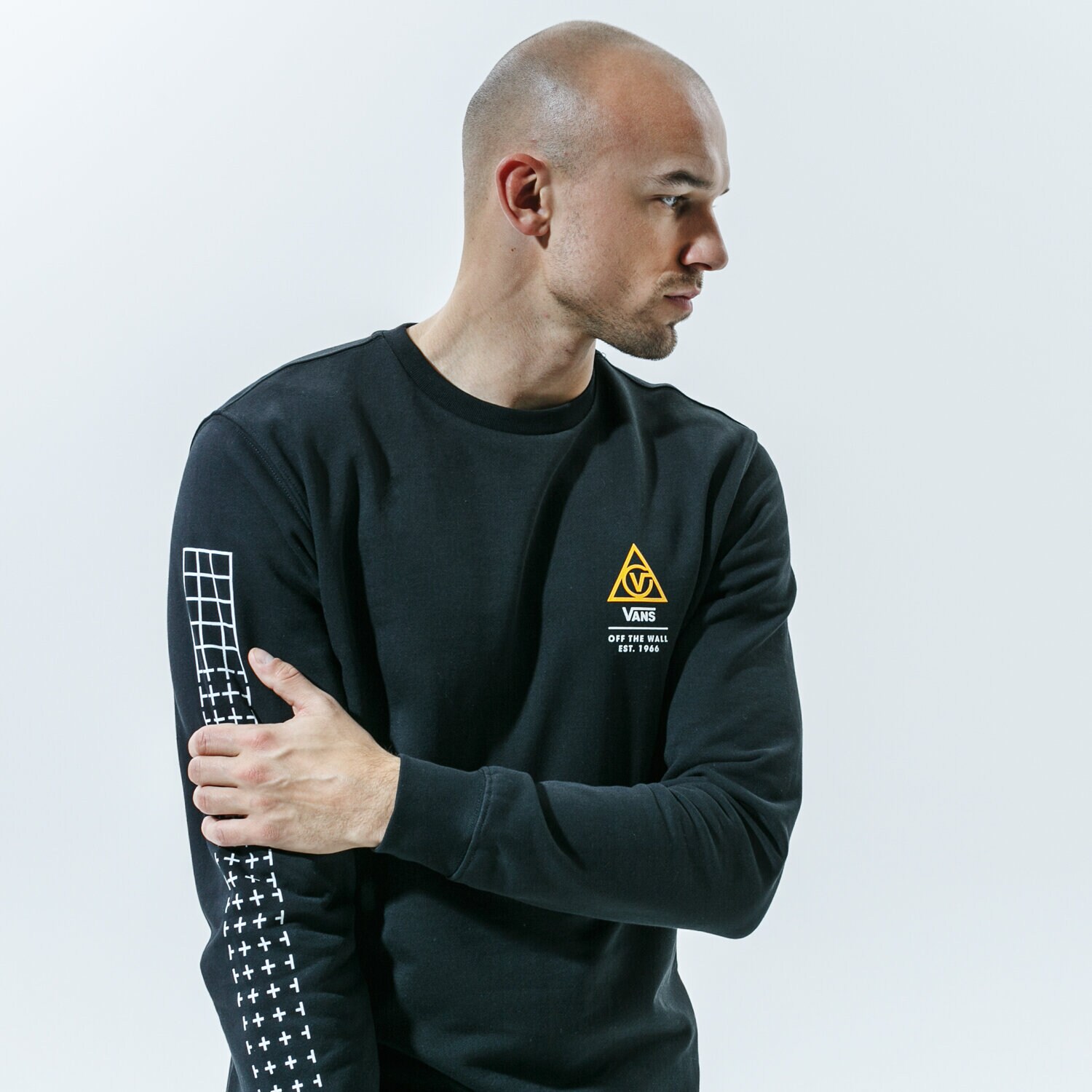 Bluza męska VANS BLUZA 66 SUPPLY CREW VN0A4RQNBLK1 CZARNY