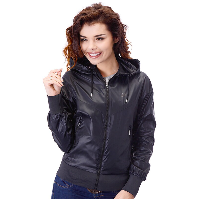 Kurtka wiosenna / jesienna damska NIKE KURTKA THE WINDRUNNER 341297038 CZARNY