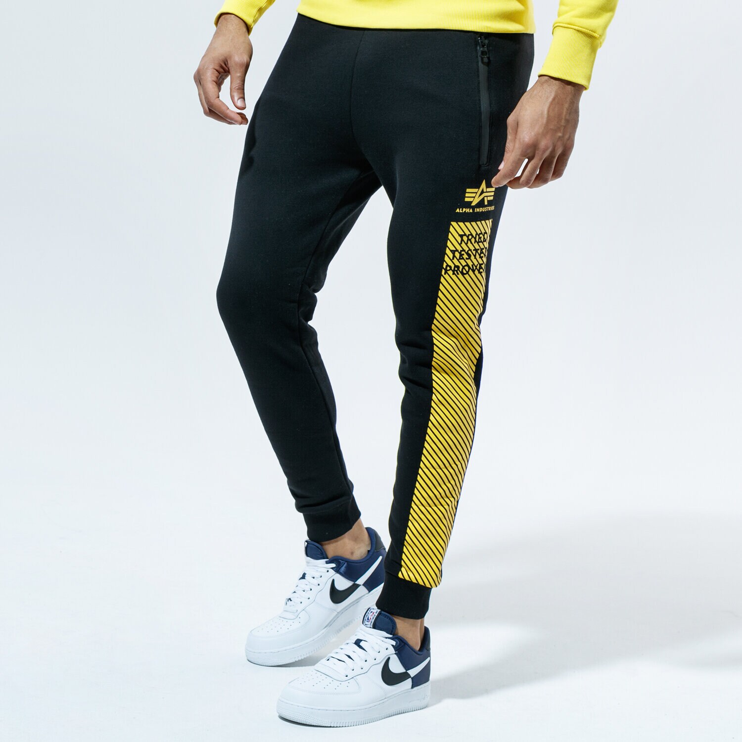 Spodnie sportowe męskie ALPHA INDUSTRIES SPODNIE SAFETY LINE JOGGER 12839003 CZARNY
