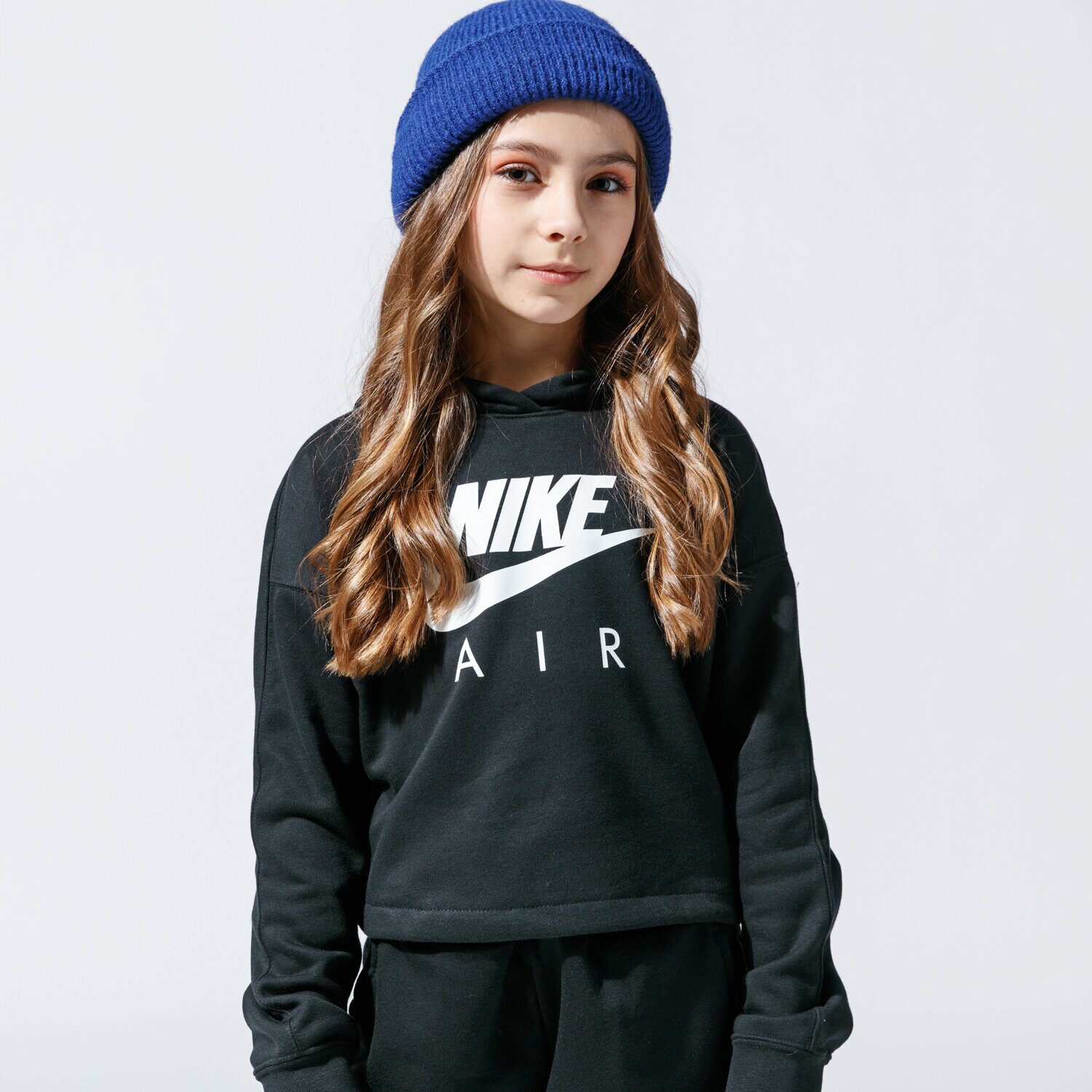 Sportowa bluza dziecięca NIKE BLUZA Z KAPTUREM AIR CJ7413-010 CZARNY