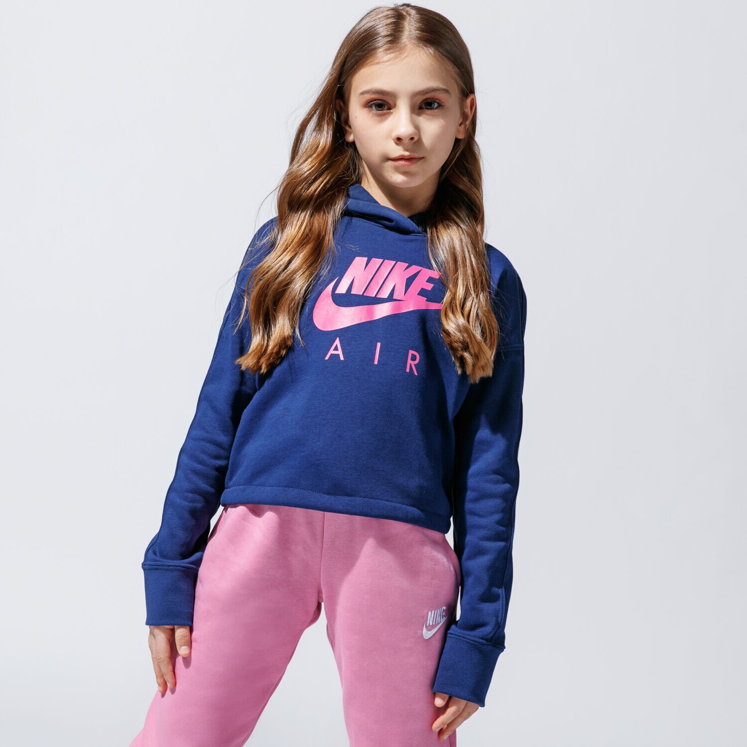 Sportowa bluza dziecięca NIKE BLUZA Z KAPTUREM AIR CJ7413-492 GRANATOWY