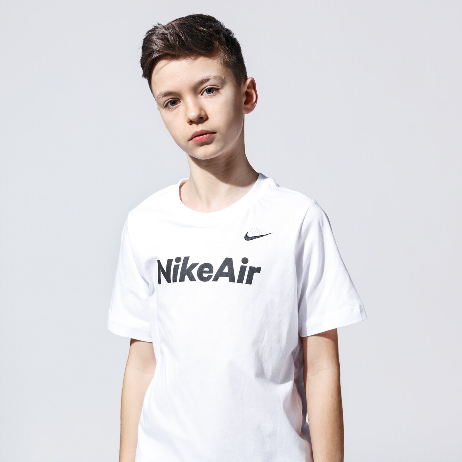 Koszulka, t-shirt dla dzieci NIKE T-SHIRT B NSW TEE AIR C&S CU6607-100 BIAŁY