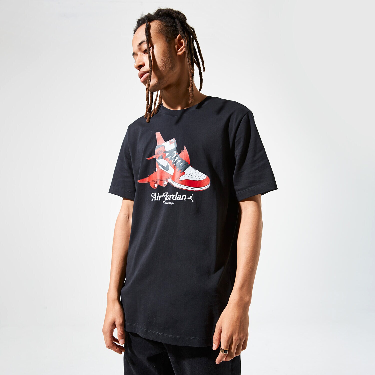 Koszulka, t-shirt sportowy męski JORDAN T-SHIRT M J BRAND GRAPHIC SS CREW CN3596-010 CZARNY