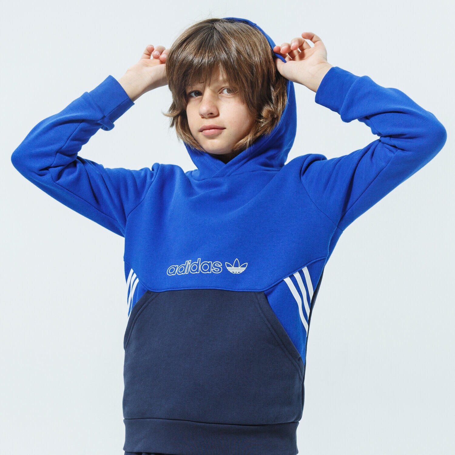 Sportowa bluza dziecięca ADIDAS BLUZA Z KAPTUREM HOODIE MM GN2384 NIEBIESKI