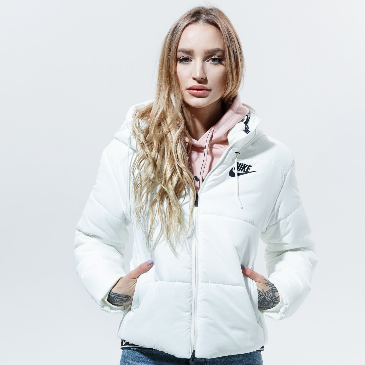 NIKE KURTKA ZIMOWA W NSW SYN FILL JKT HD CJ7578 133 BIA Y Damskie Kurtki zimowe w Sizeer
