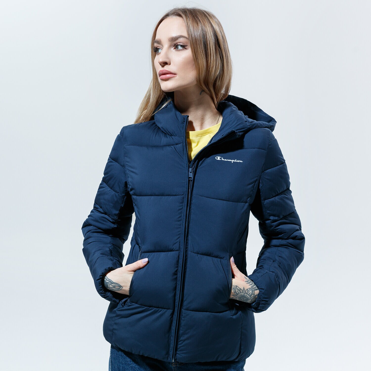 Kurtka zimowa damska CHAMPION KURTKA HOODED POLYFILLED JACKET REGULAR 113424BS501 GRANATOWY
