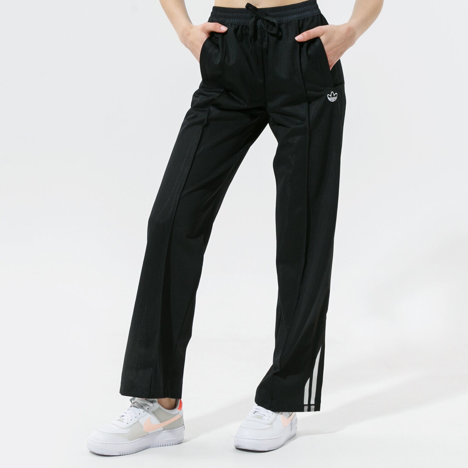 Spodnie sportowe damskie ADIDAS SPODNIE FIREBIRD PANT GN3201 CZARNY