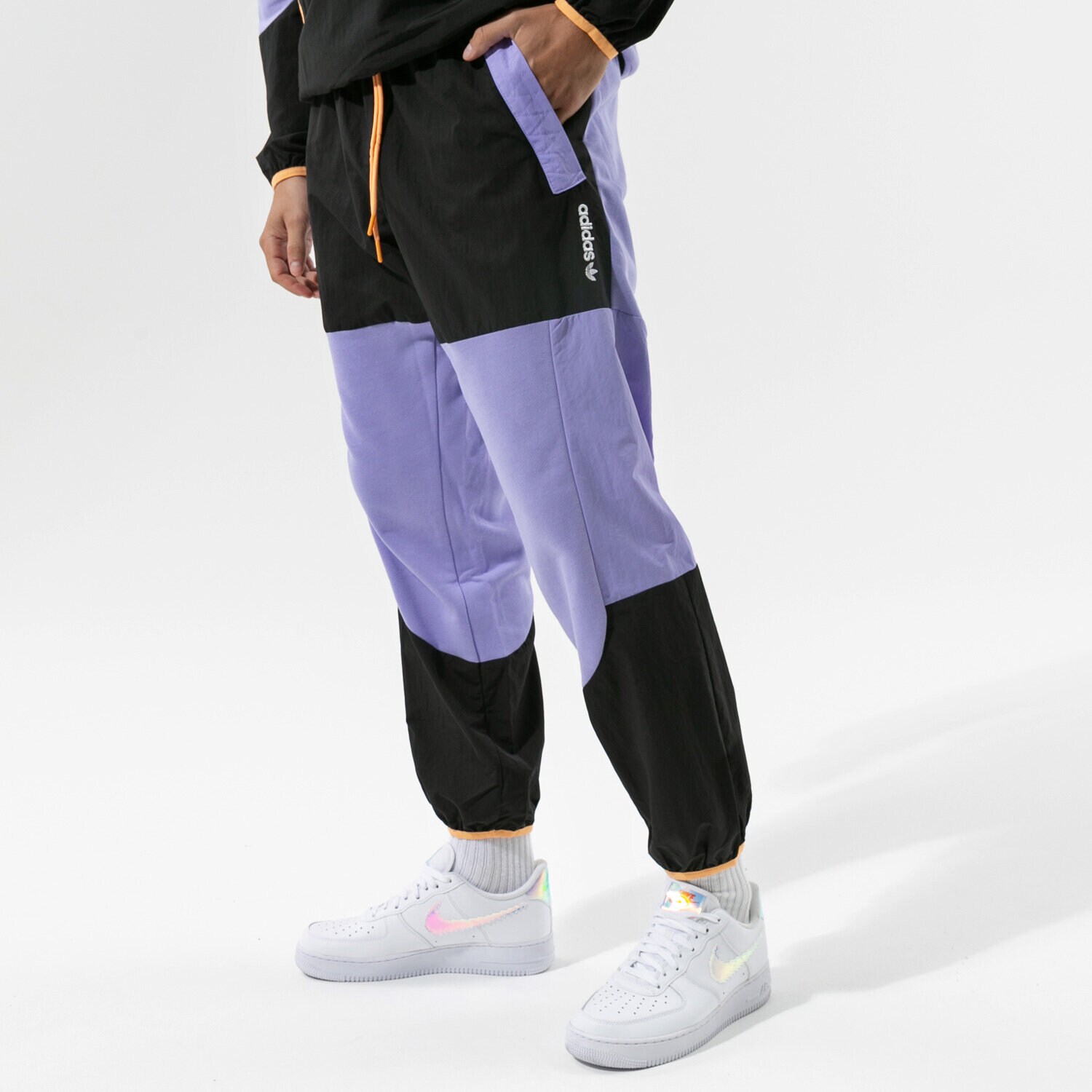 Spodnie sportowe męskie ADIDAS SPODNIE ADV BLK SWT PNT GN2368 FIOLETOWY