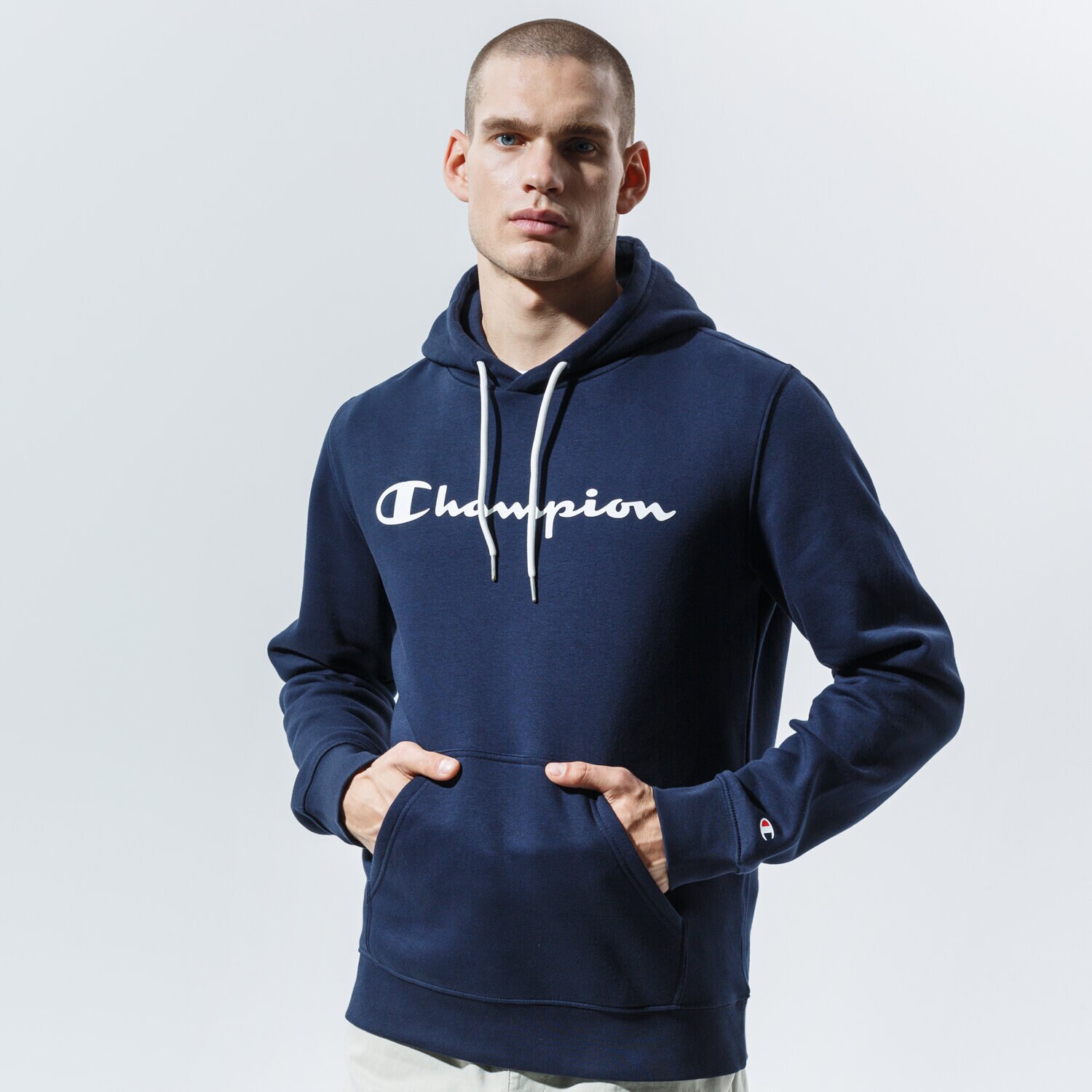 Bluza męska CHAMPION BLUZA Z KAPTUREM HOODED SWEATSHIRT 214743BS501 GRANATOWY