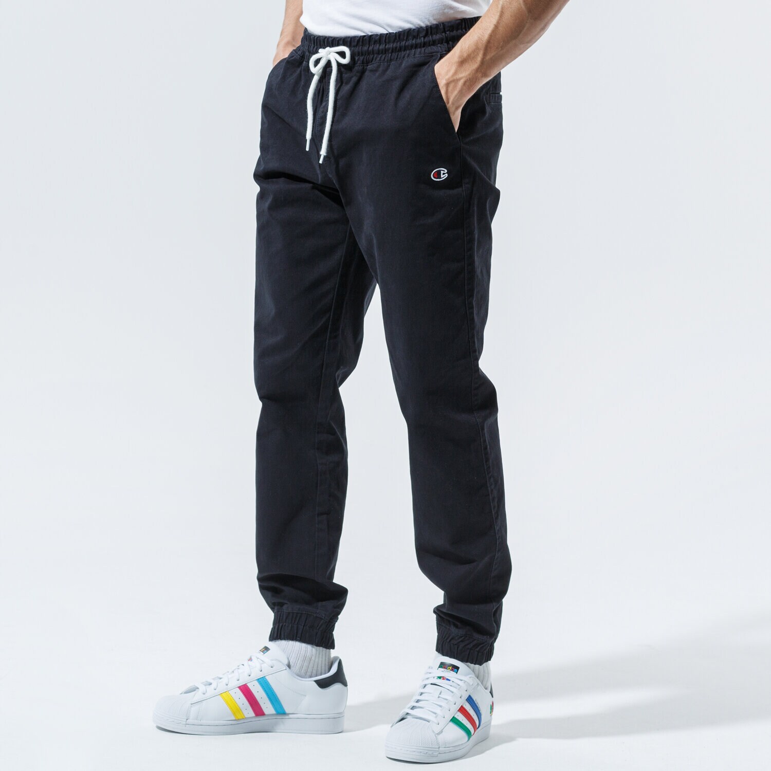 Spodnie sportowe męskie CHAMPION SPODNIE ELASTIC CUFF PANTS 215193KK001 CZARNY