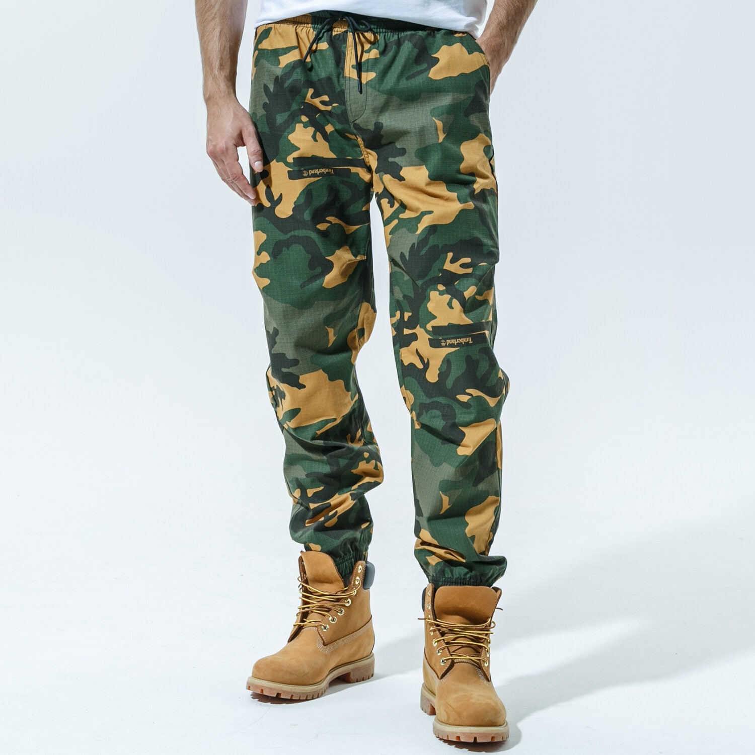 Spodnie sportowe męskie TIMBERLAND SPODNIE YC CAMO UTILITY JOGGER TB0A2AHGAN71 MULTICOLOR
