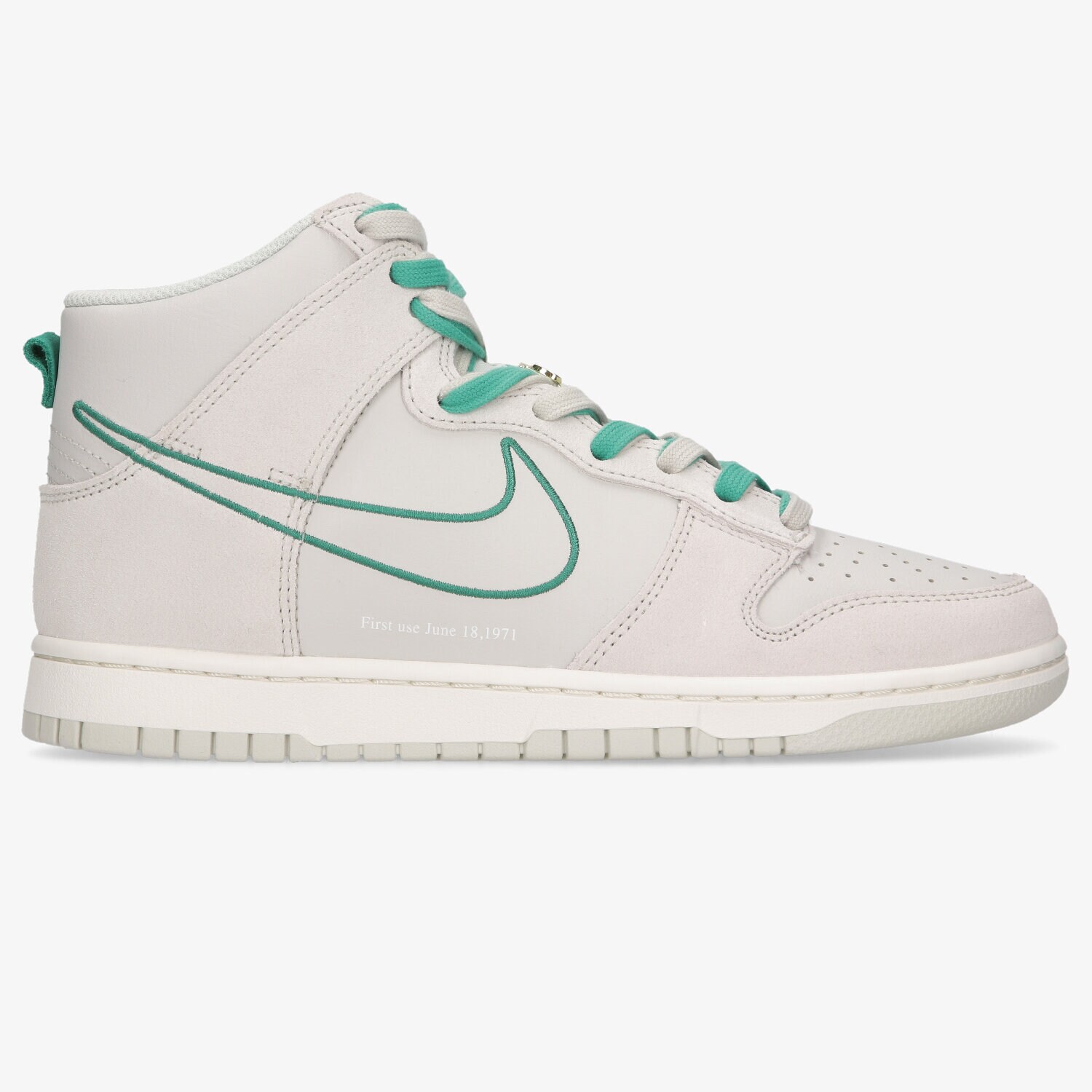 Buty sneakersy męskie NIKE DUNK HIGH SE DH0960-001 BEŻOWY
