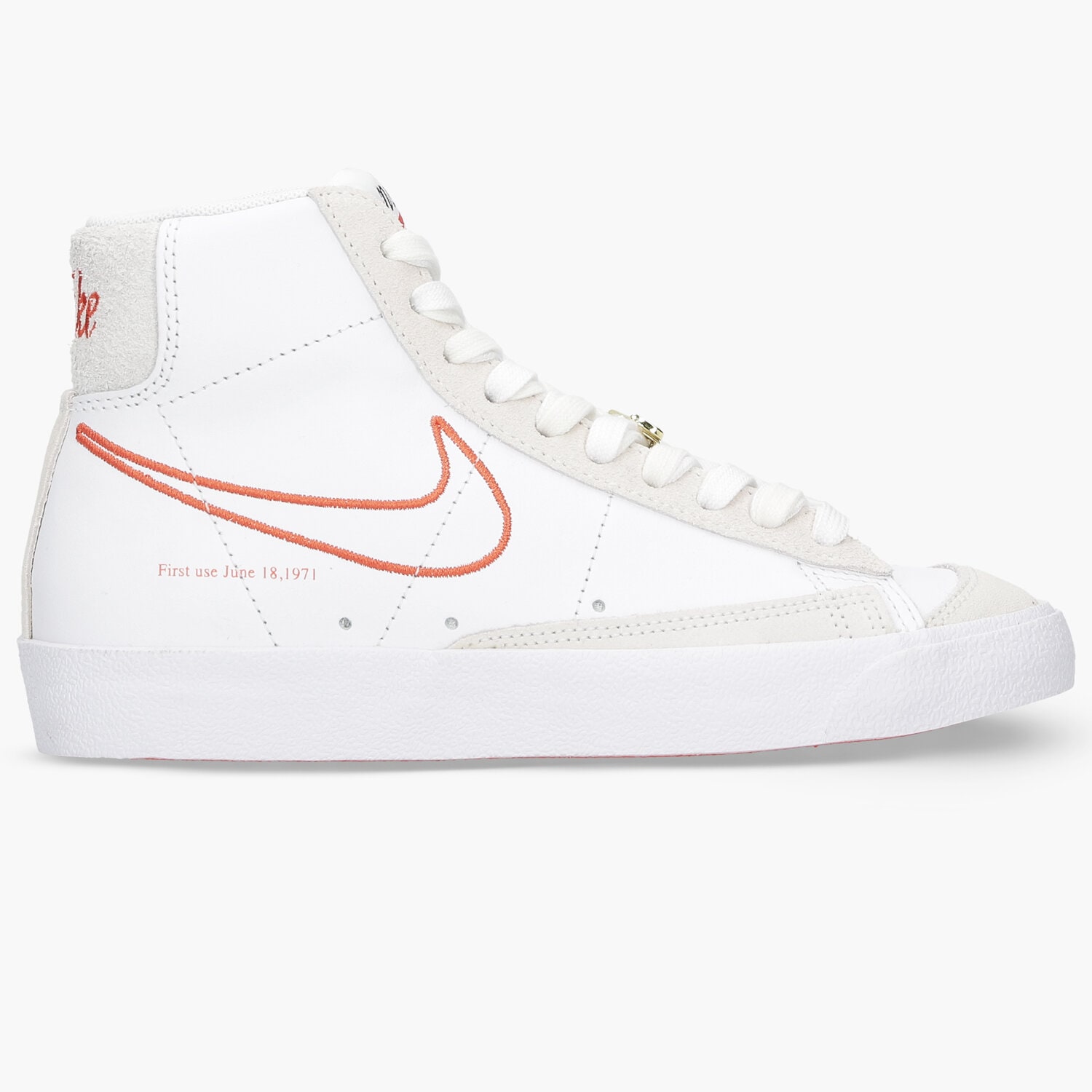 Buty sneakersy damskie NIKE BLAZER MID '77 SE DH6757-100 BIAŁY