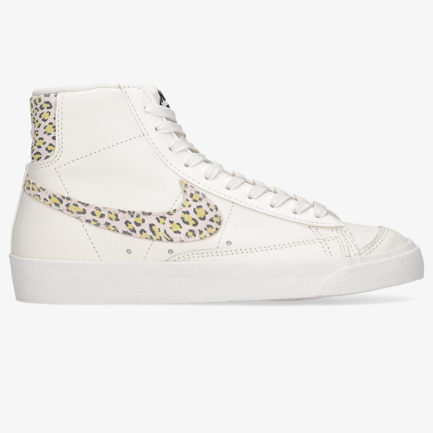 Buty sneakersy damskie NIKE W BLAZER MID '77 SE DH9633-100 BEŻOWY