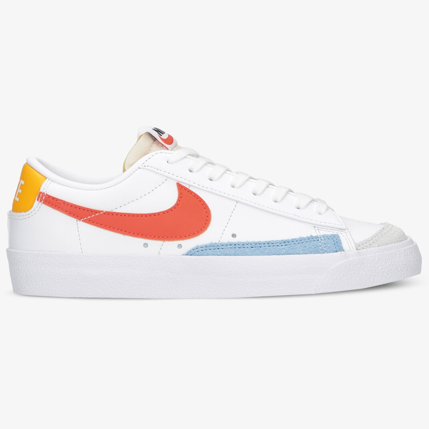 Buty sneakersy damskie NIKE BLAZER LOW '77 DC4769-105 BIAŁY