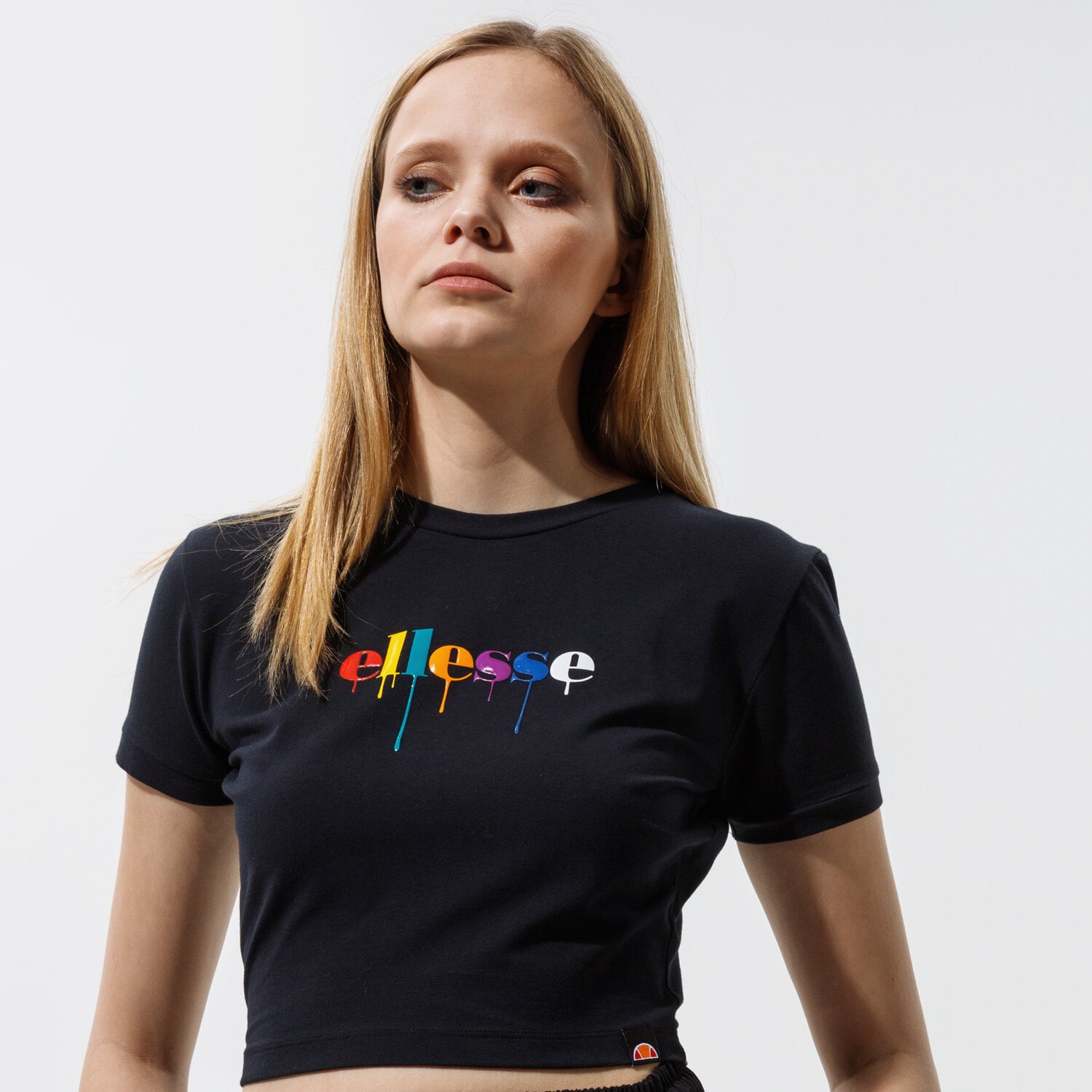 Koszulka, t-shirt damski ELLESSE T-SHIRT ROMANCIA CROP T-SHIRT BLK SGI11087011 CZARNY