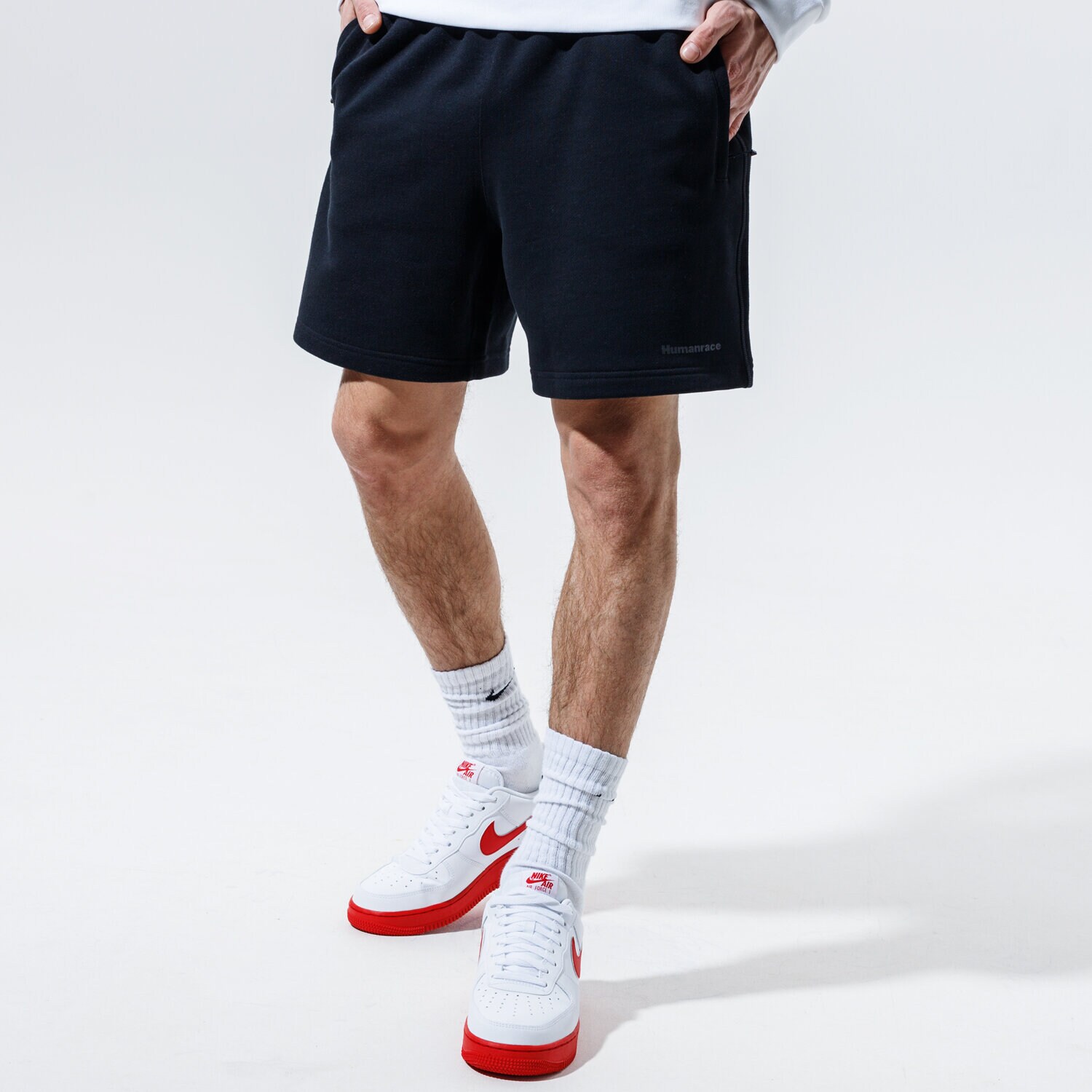 Krótkie spodenki, szorty męskie ADIDAS SZORTY PHARRELL BF SHORT GL2122 CZARNY