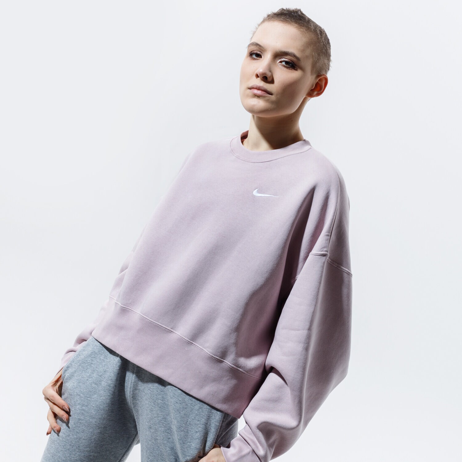 Bluza damska NIKE BLUZA SPORTSWEAR ESSENTIALS CK0168-645 RÓŻOWY