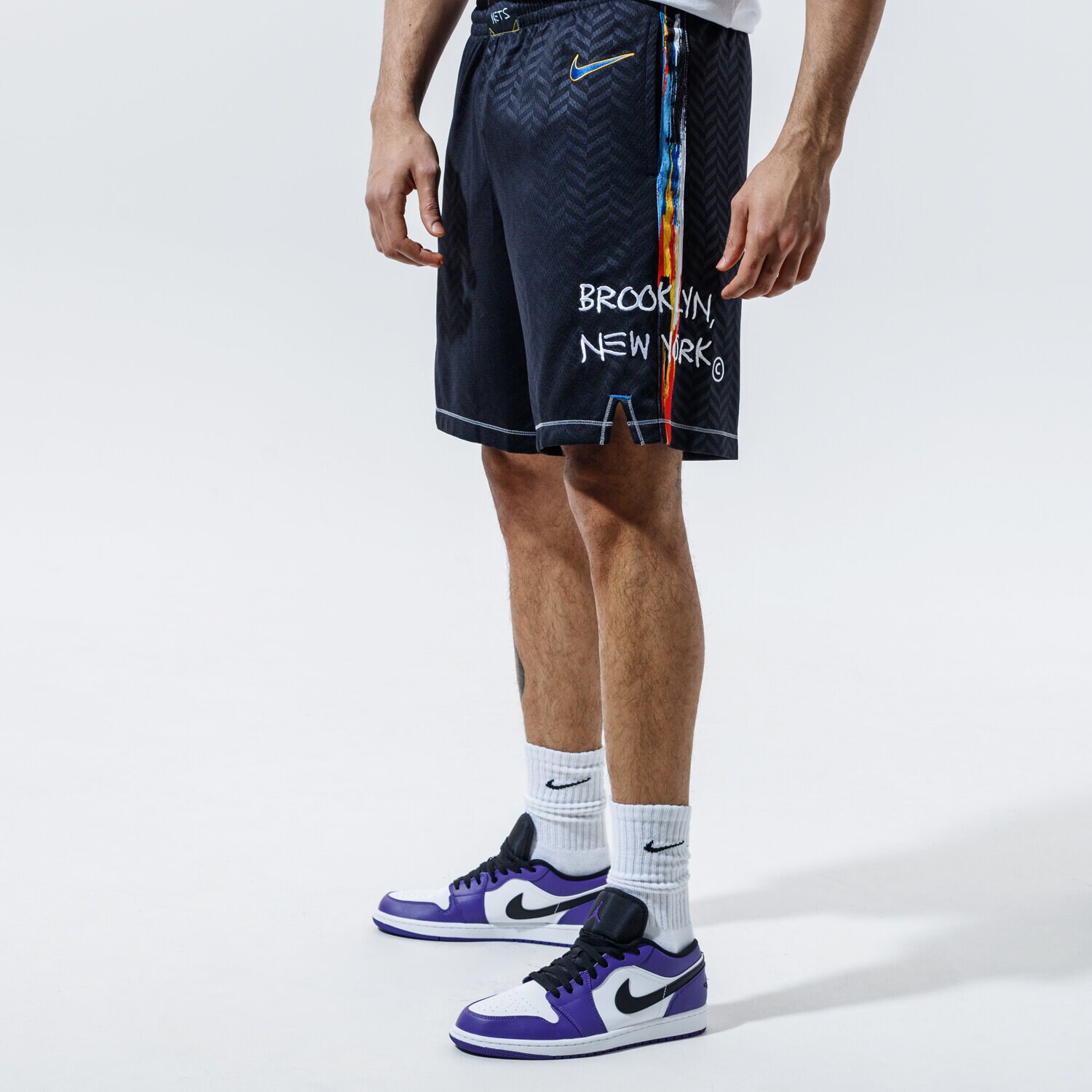 Krótkie spodenki, szorty męskie NIKE SZORTY BROOKLYN NETS SWINGMAN CITY EDITION 2020 NBA CN1964-010 CZARNY