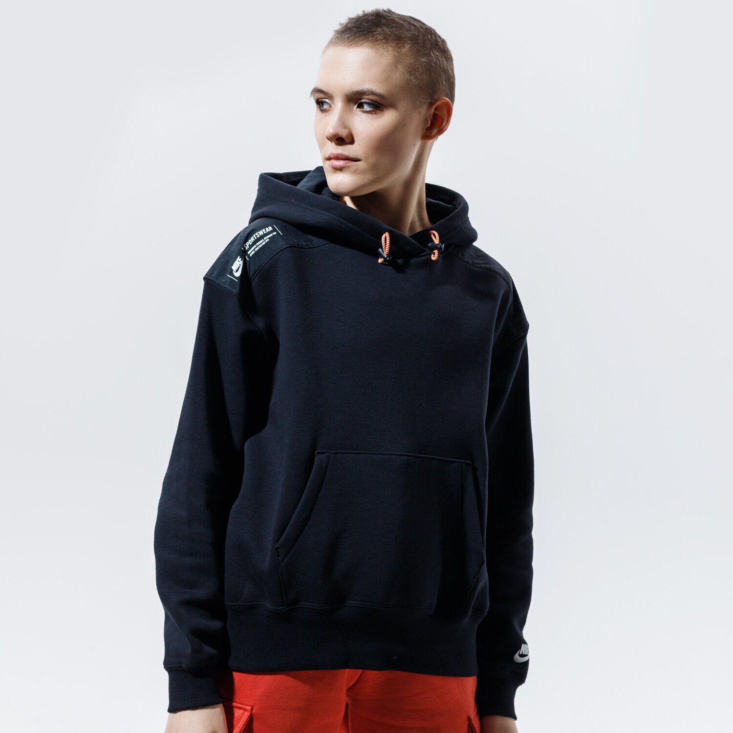 Bluza damska NIKE BLUZA Z KAPTUREM W NSW PO HOODIE FLC UU DD3605-010 CZARNY