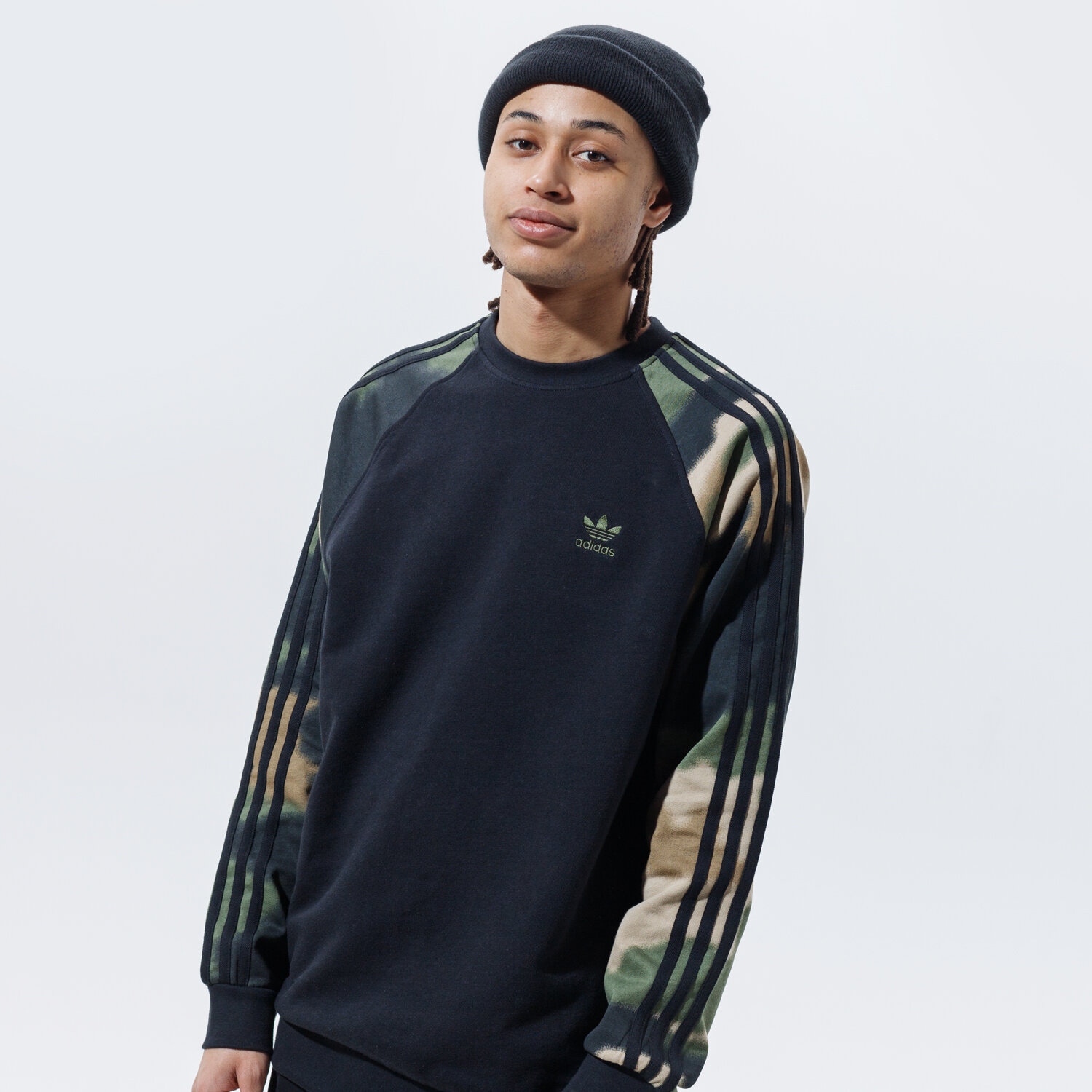 Bluza męska ADIDAS BLUZA CAMO CREW GN1858 CZARNY