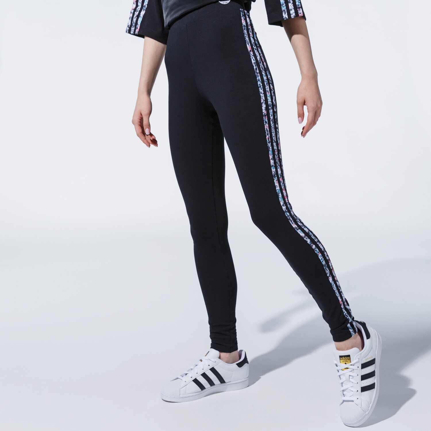 Spodnie sportowe damskie ADIDAS LEGGINGS MID RISE TIGHT GN3117 CZARNY