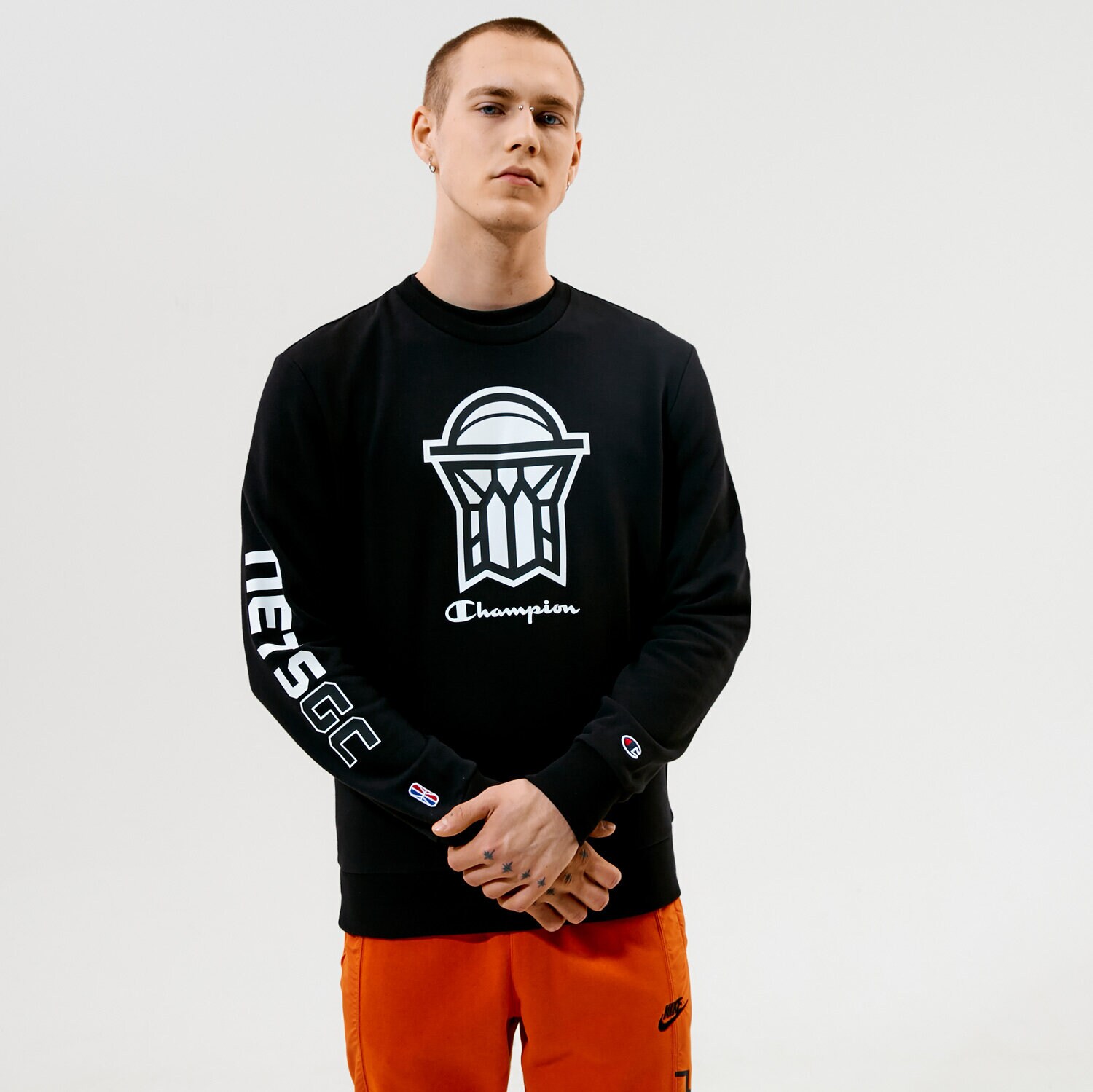 Bluza męska CHAMPION BLUZA CREWNECK SWEATSHIRT 214995KK001 CZARNY