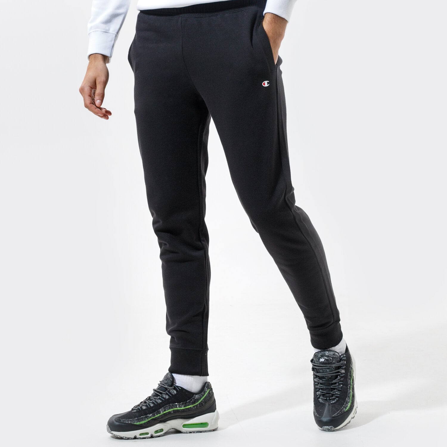 Spodnie sportowe męskie CHAMPION SPODNIE RIB CUFF PANTS 216013KK001 CZARNY