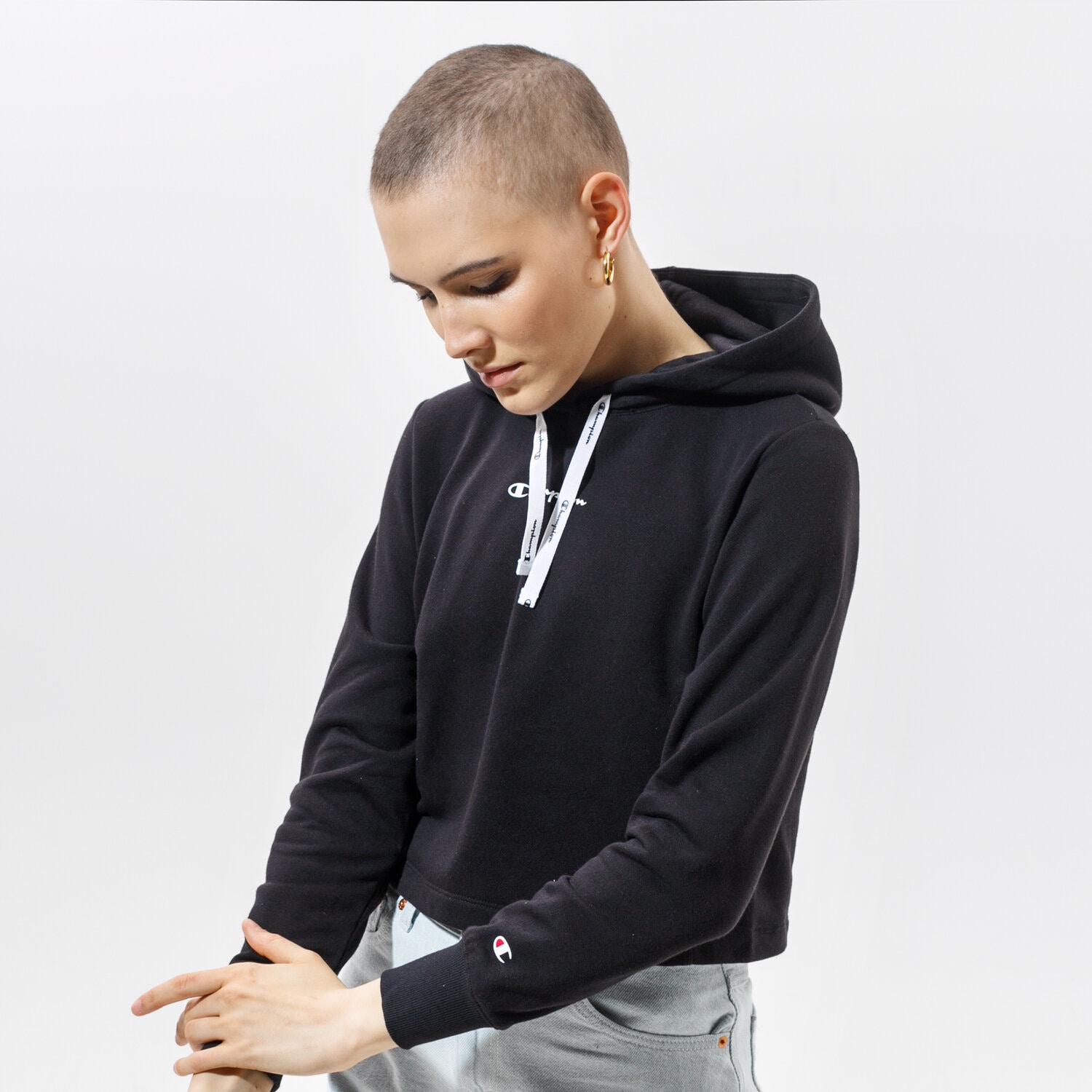 Bluza damska CHAMPION BLUZA Z KAPTUREM HOODED SWEATSHIRT 112586KK001 CZARNY