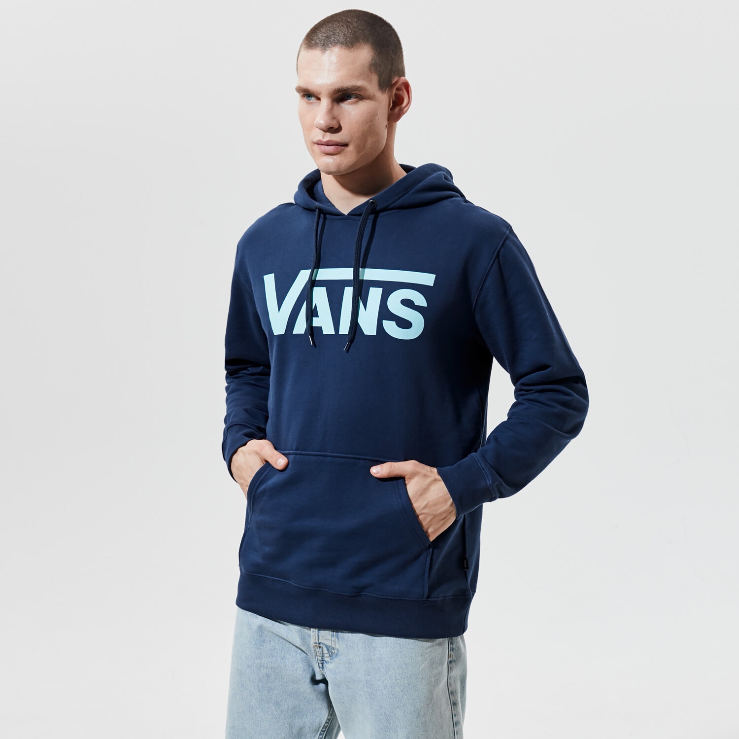 Bluza męska VANS BLUZA Z KAPTUREM MN VANS CLASSIC PO HOODIE II DRESS BLU VN0A456BZ561 GRANATOWY