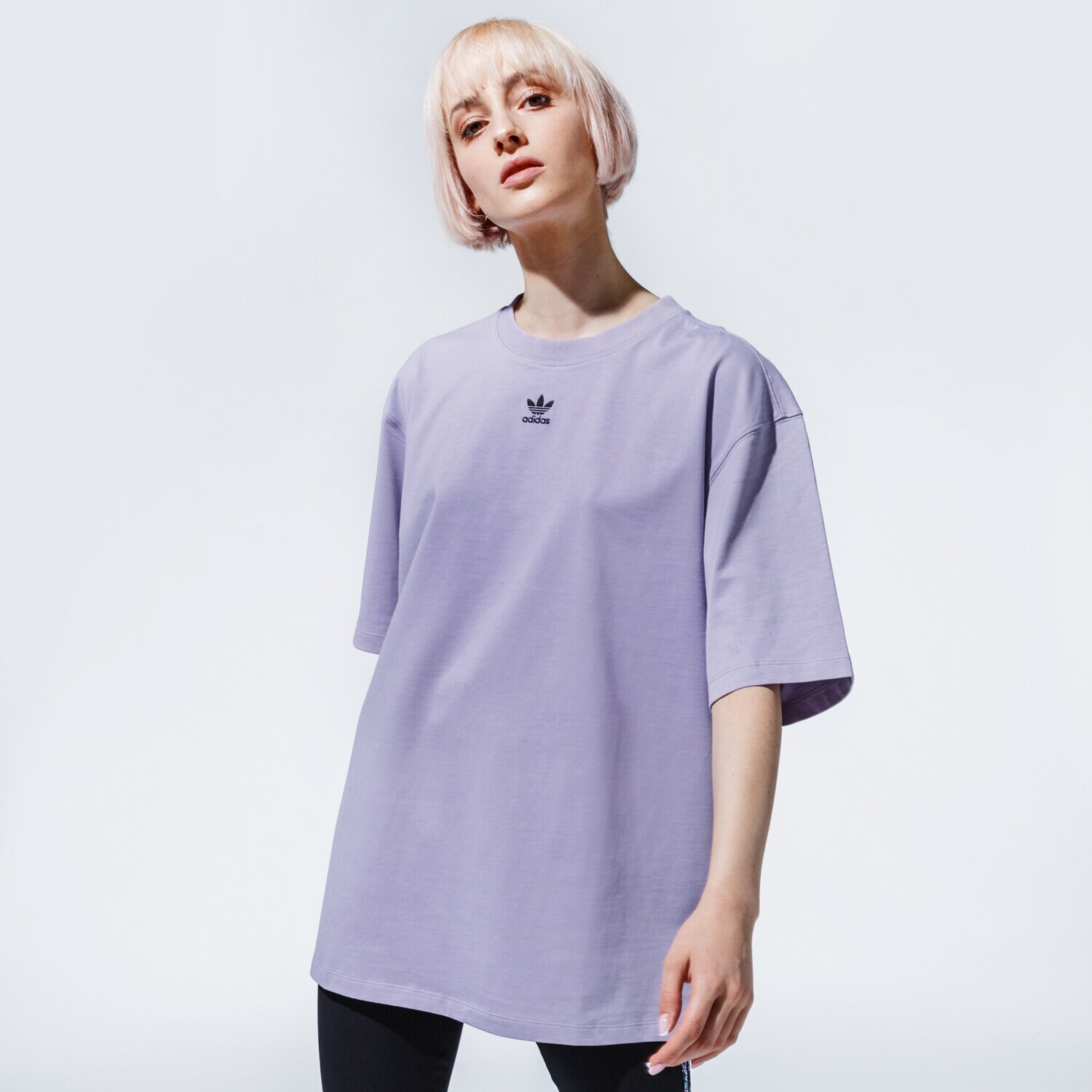 Koszulka, t-shirt damski ADIDAS T-SHIRT TEE GN4782 FIOLETOWY