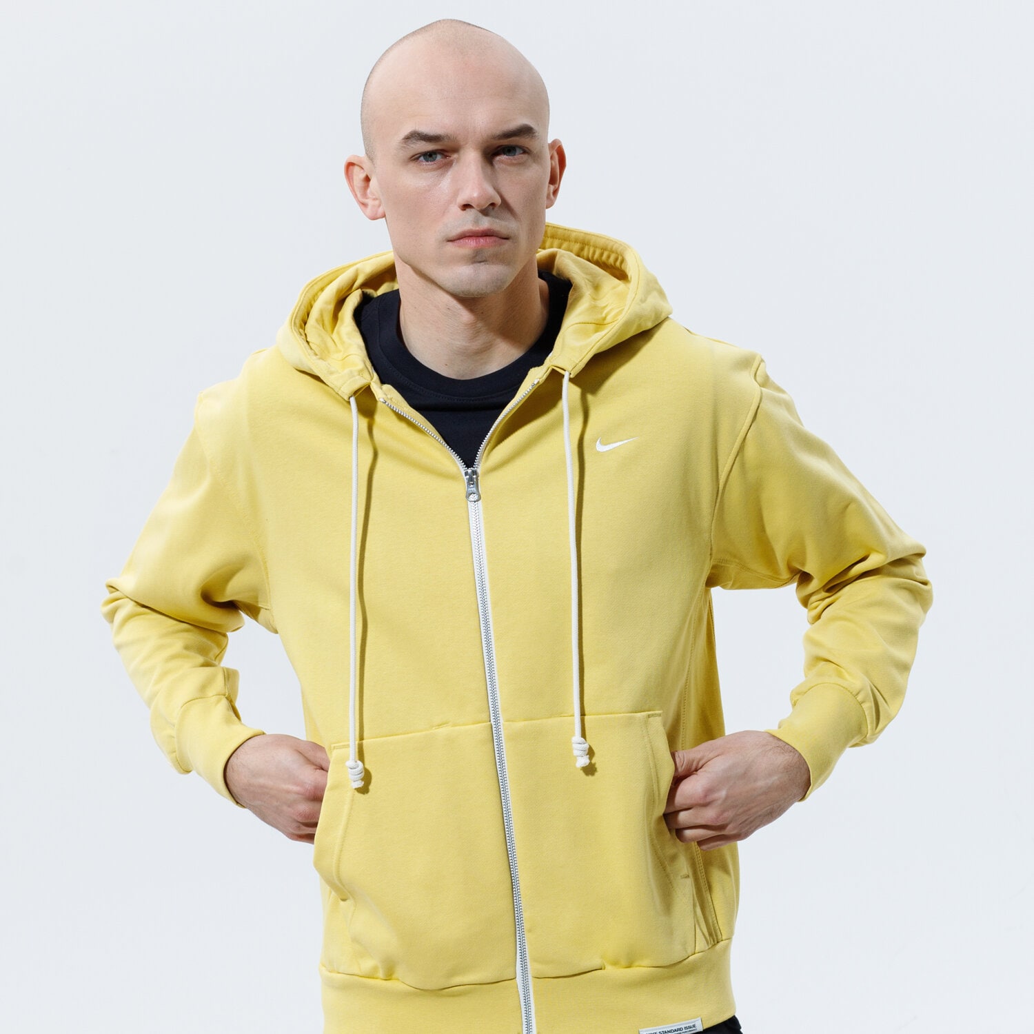 Bluza męska NIKE BLUZA ROZPINANA Z KAPTUREM M NK DF STD ISSUE FZ HOODIE CK6362-700 ŻÓŁTY