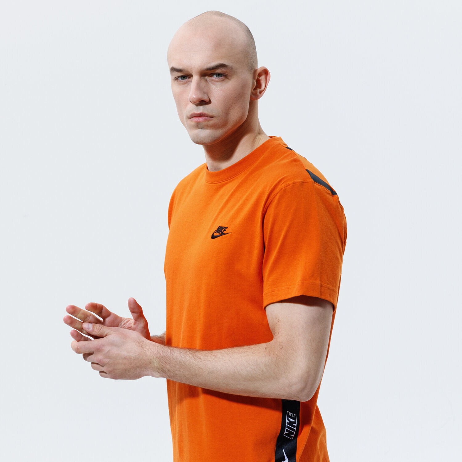 Koszulka, t-shirt sportowy męski NIKE T-SHIRT M NSW CE SS KNIT TOP SNL ++ CZ9950-893 POMARAŃCZOWY