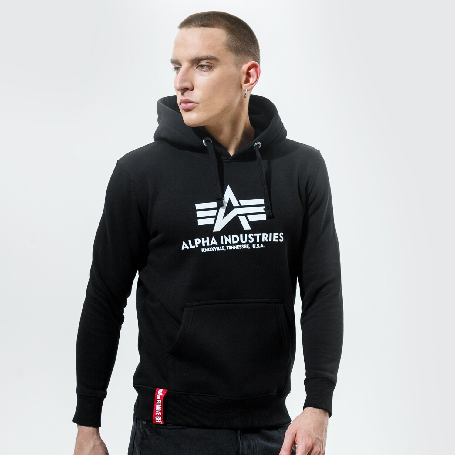 Bluza męska ALPHA INDUSTRIES BLUZA Z KAPTUREM BASIC HOODY 178312-03 CZARNY